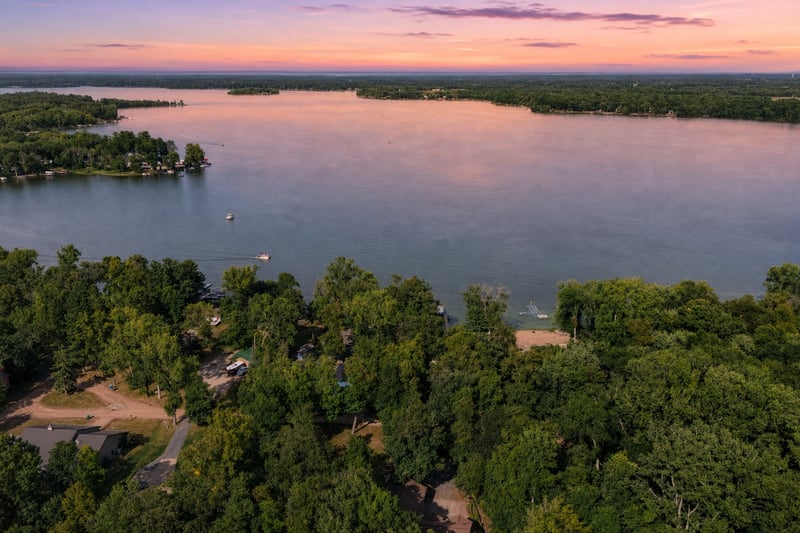 9840 Pine Shores Dr, Pine City, MN 55063