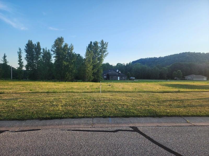 205 Inverness Dr, Lake City, MN 55041