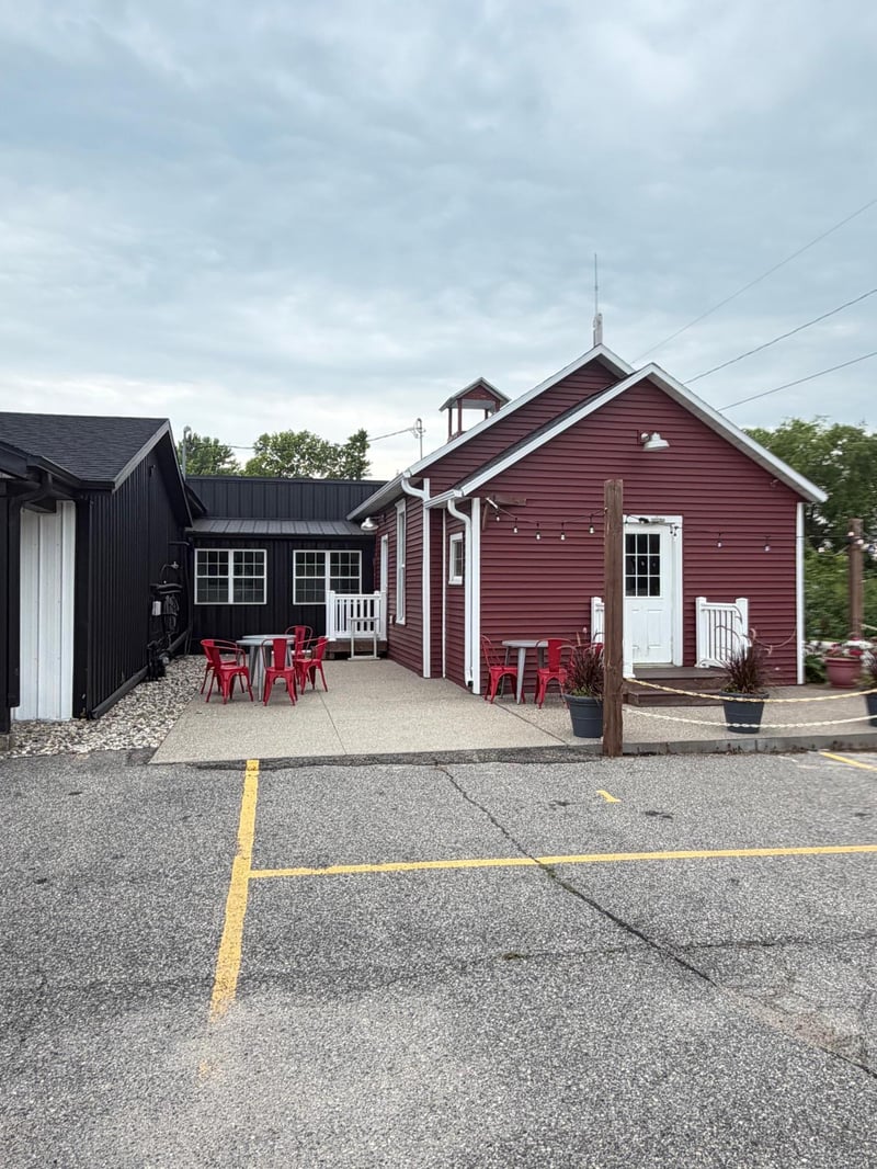 410 State Highway 60 W, Elysian, MN 56028