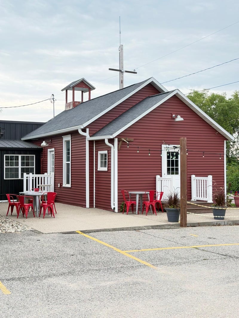410 State Highway 60 W, Elysian, MN 56028