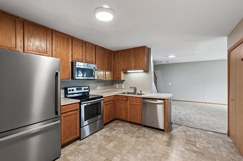 1191 Highpoint Curve, Shakopee, MN 55379