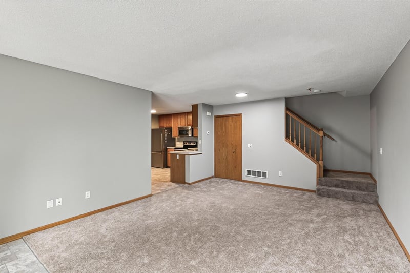1191 Highpoint Curve, Shakopee, MN 55379