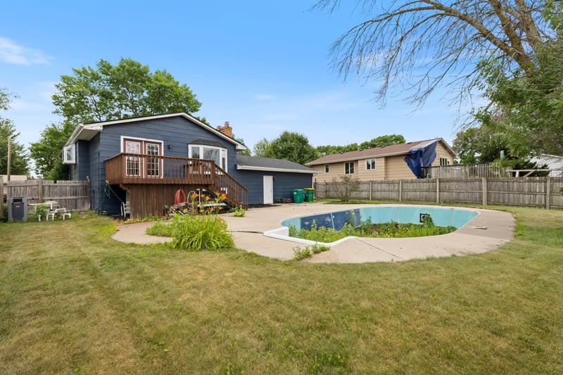 8117 Florida Ct N, Brooklyn Park, MN 55445