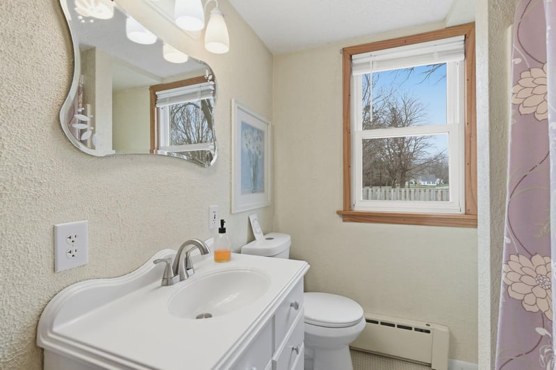 2304 15th Ave SW, Austin, MN 55912