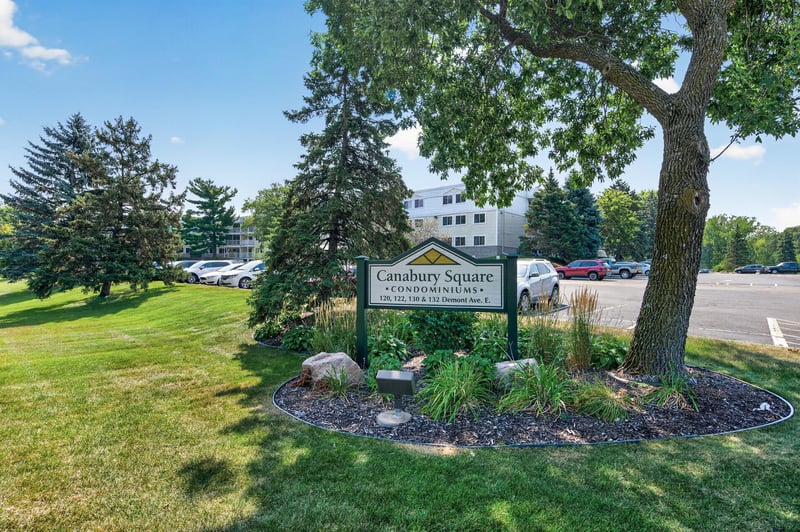 122 Demont Ave E #362, Little Canada, MN 55117