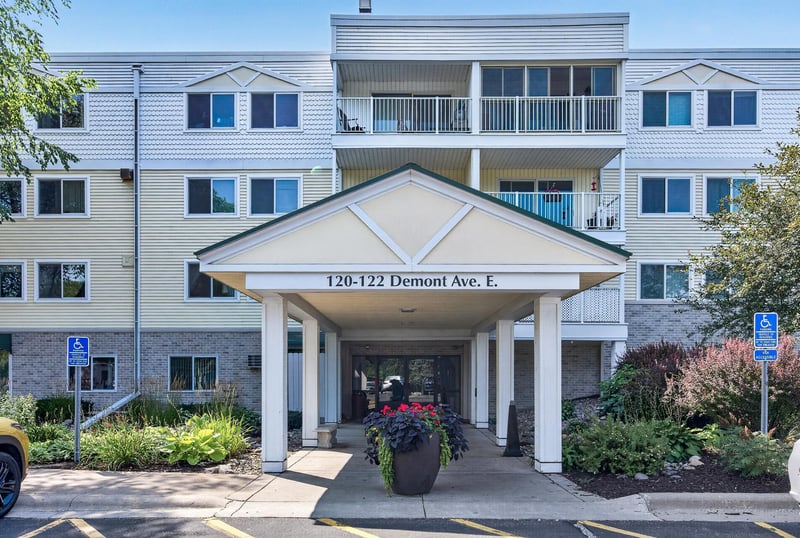 122 Demont Ave E #362, Little Canada, MN 55117