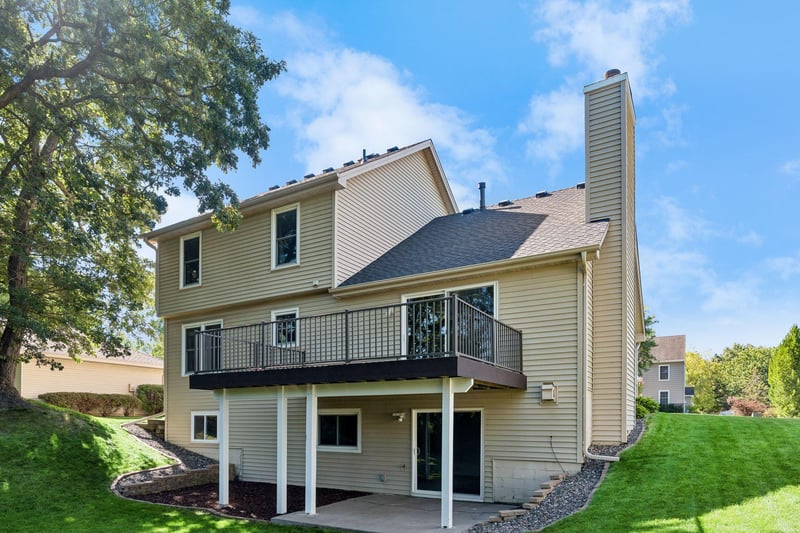 10420 49th Ave N, Plymouth, MN 55442