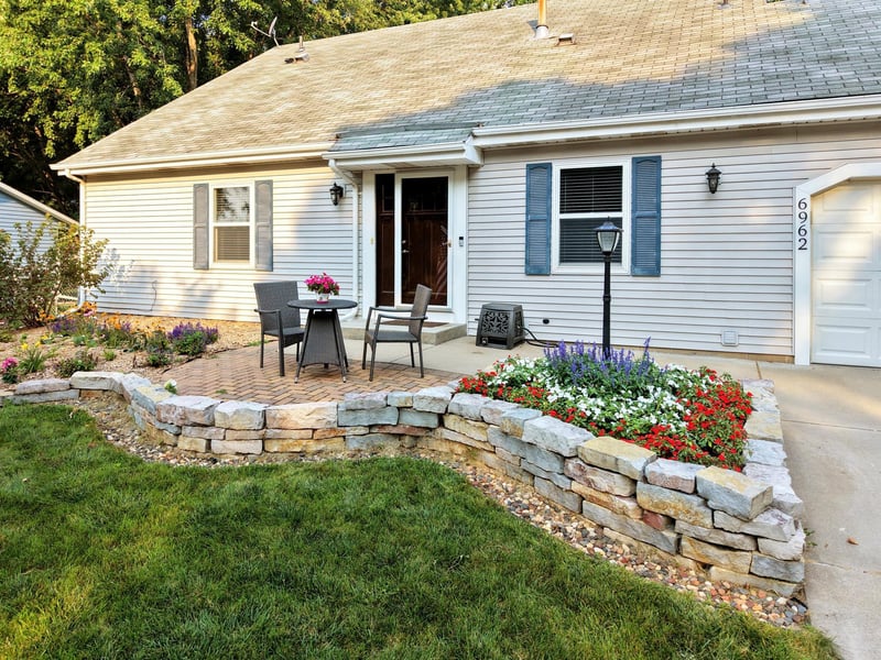6962 Ideal Ave S, Cottage Grove, MN 55016