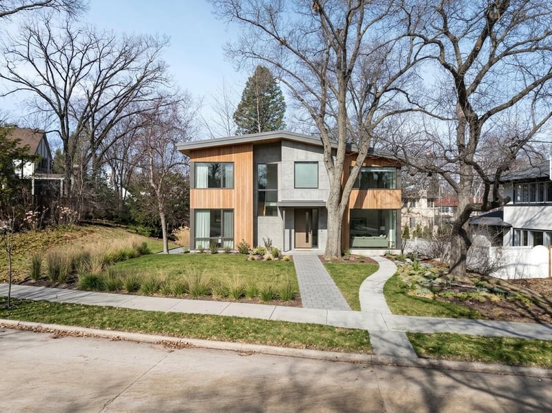 2740 Thomas Ave S, Minneapolis, MN 55416