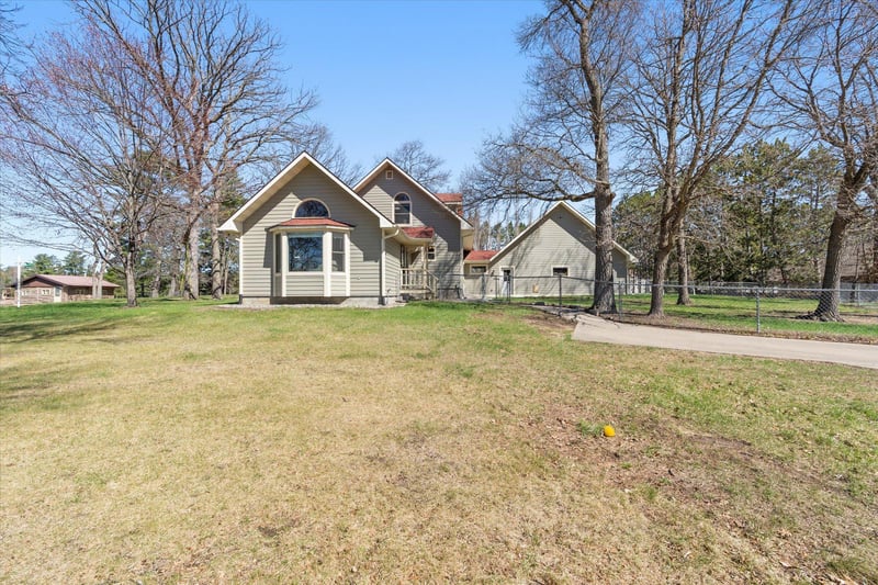 2163 White Pine Point Rd SW, Pine River, MN 56474
