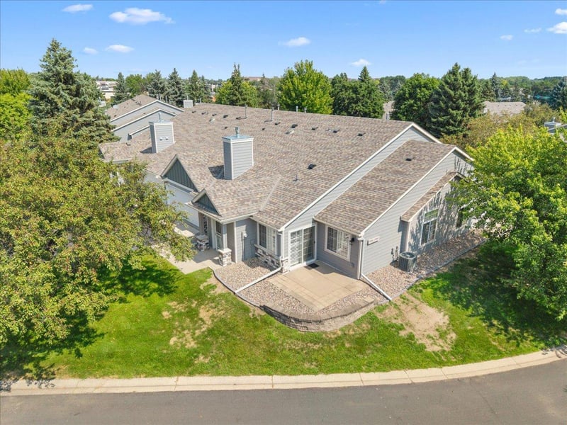 9961 Tamarack Cv, Woodbury, MN 55125