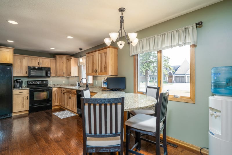 920 Groveland Ave, Crookston, MN 56716