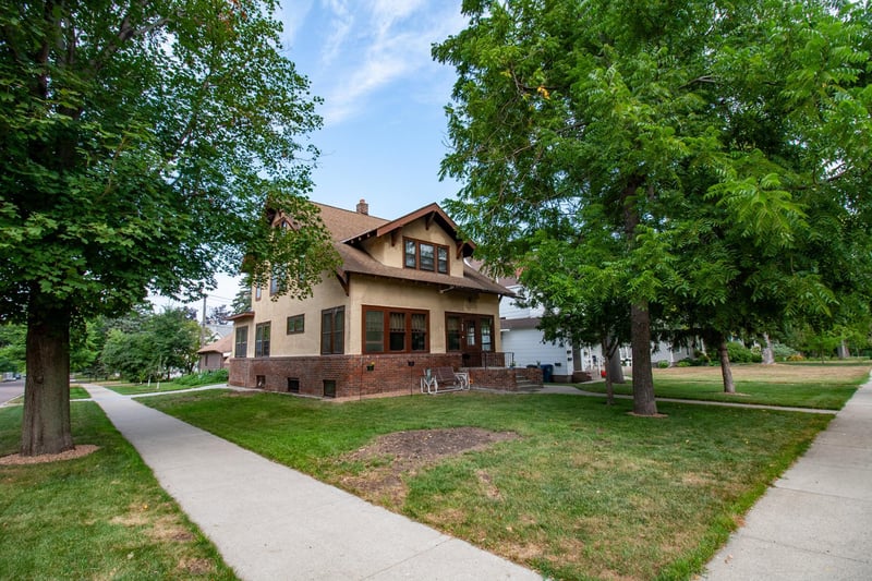 622 S Union Ave, Fergus Falls, MN 56537