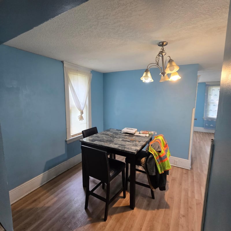 1025 Mclean Ave, Saint Paul, MN 55106
