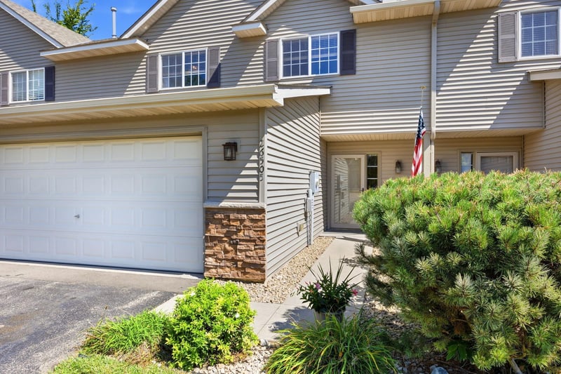 26505 Pond Ct, Elko New Market, MN 55020