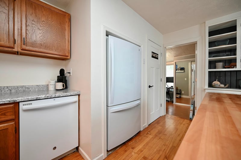 410 E King St, Winona, MN 55987