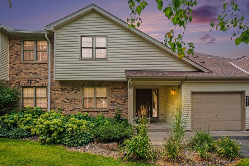 4213 Oakmede Ln #120D, White Bear Lake, MN 55110