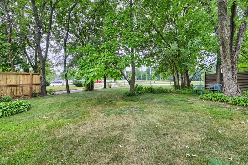 6520 Brooklyn Blvd, Brooklyn Center, MN 55429