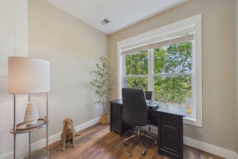 1240 County Road D E #3, Maplewood, MN 55109