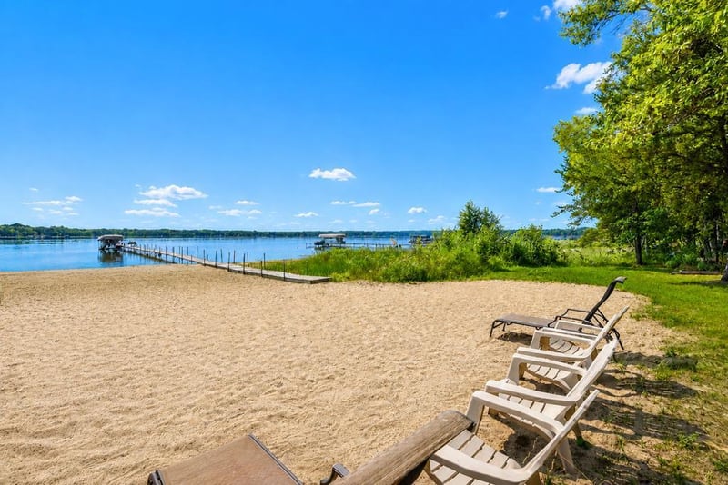 29772 Huxtable Point Rd, Merrifield, MN 56465