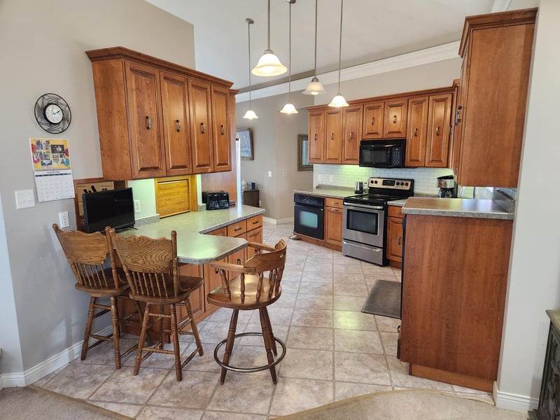 10599 State Highway 56, Le Roy, MN 55951