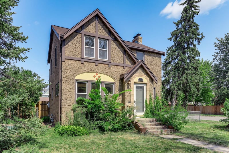 251 Stevens St W, Saint Paul, MN 55107