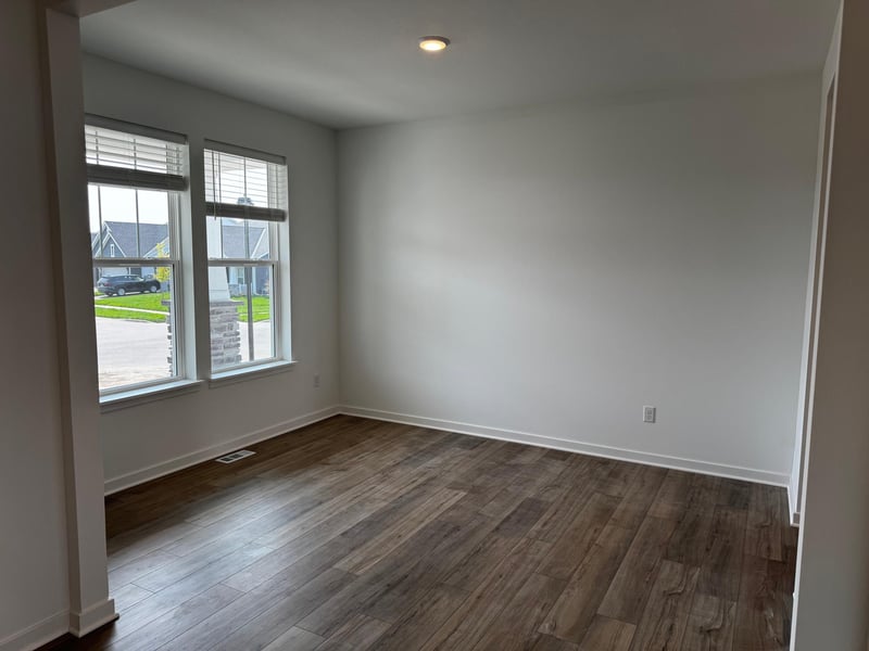 10551 Ithaca Ln N, Maple Grove, MN 55369
