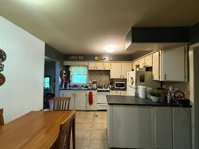 213 State St NW, Evansville, MN 56326
