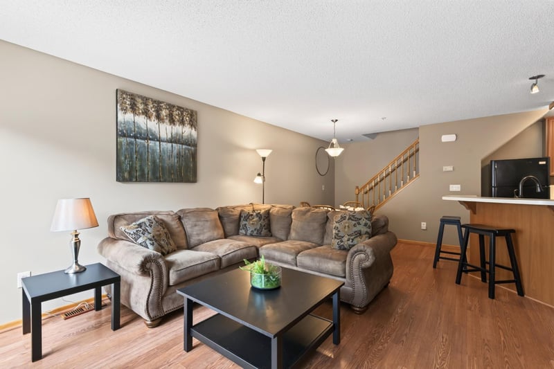 2210 Ranchview Ln N #127, Plymouth, MN 55447