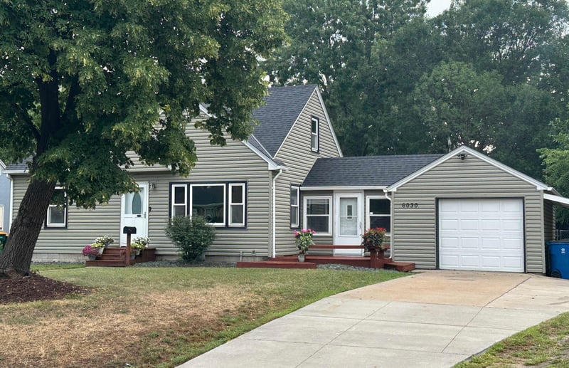 6030 Aldrich Ave N, Brooklyn Center, MN 55430