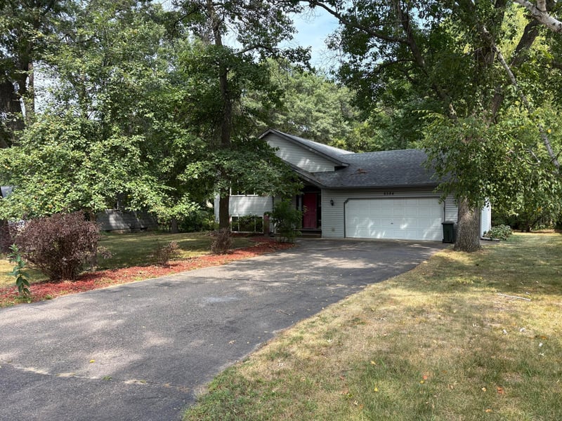 6584 Mary St, Baxter, MN 56425