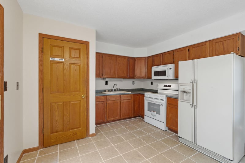 16321 Iresfeld Ave NW, Clearwater, MN 55320