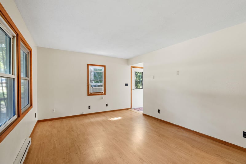 16321 Iresfeld Ave NW, Clearwater, MN 55320