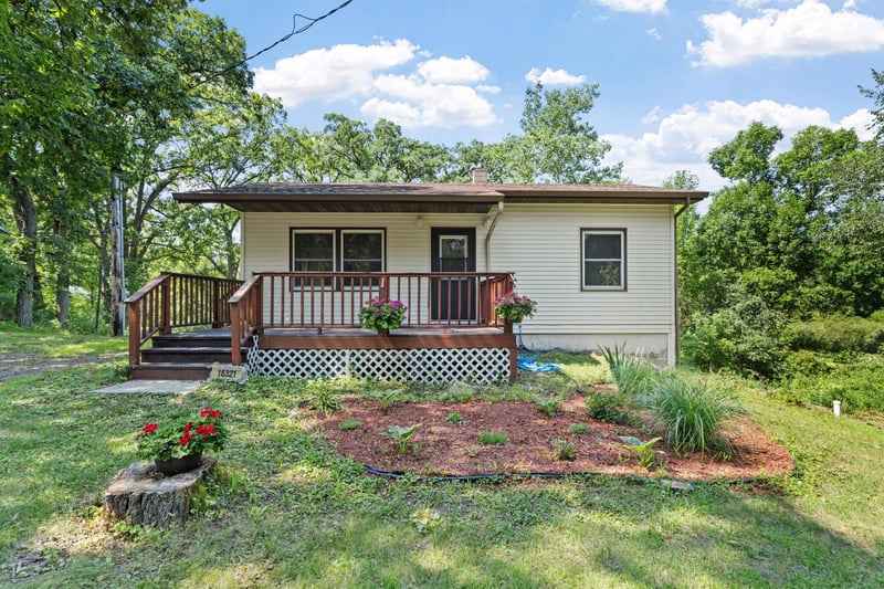16321 Iresfeld Ave NW, Clearwater, MN 55320