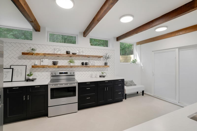 5111 Colonial Dr, Golden Valley, MN 55416