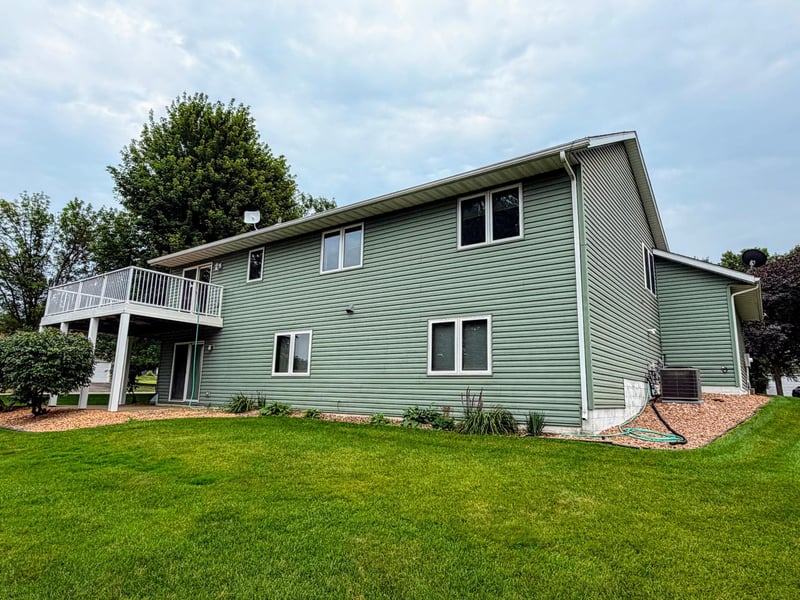 501 Carter Dr, Northfield, MN 55057