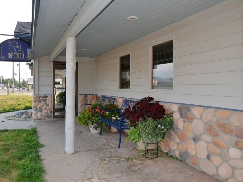 119 Main St NE, Menahga, MN 56464