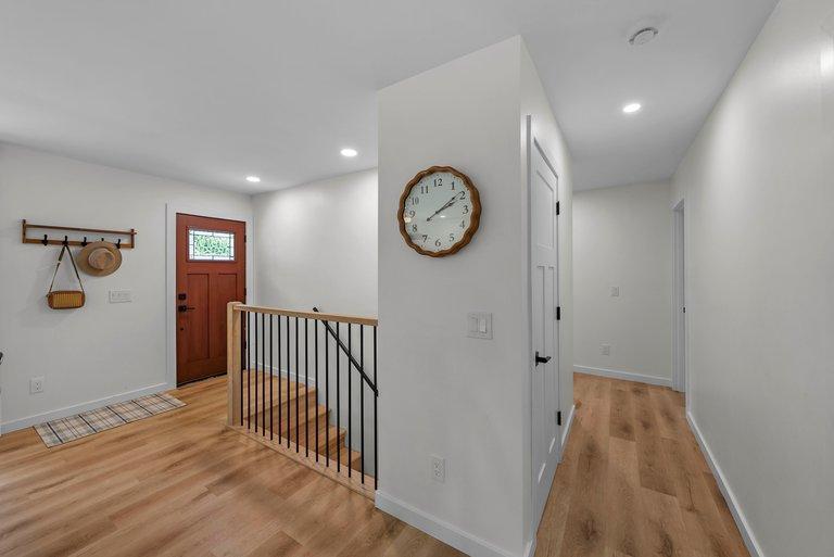 8124 Mount Curve Blvd, Brooklyn Park, MN 55445