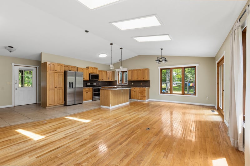 8459 Dove St, Pequot Lakes, MN 56472