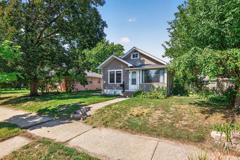 4723 Fremont Ave N, Minneapolis, MN 55430
