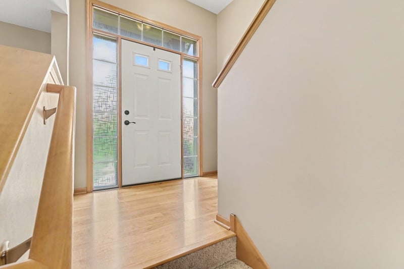 11743 Emery Village Dr N, Champlin, MN 55316