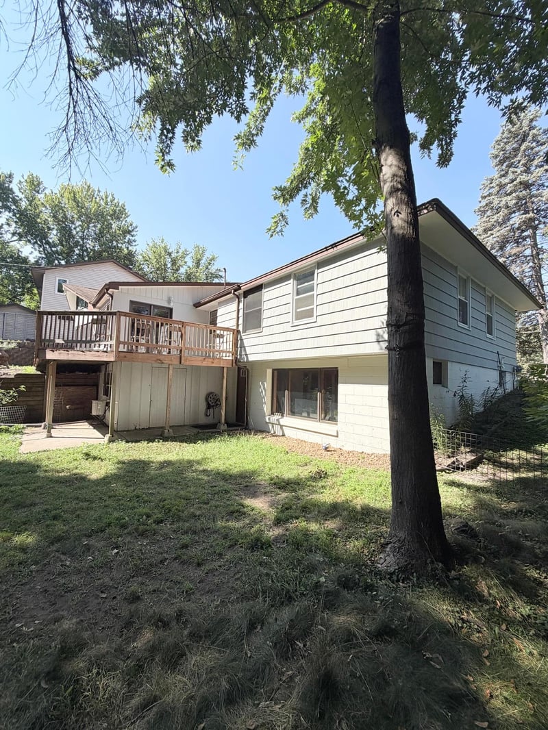 8625 Poplar Bridge Curve, Bloomington, MN 55437