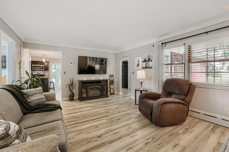 12561 Point Douglas Dr S, Hastings, MN 55033
