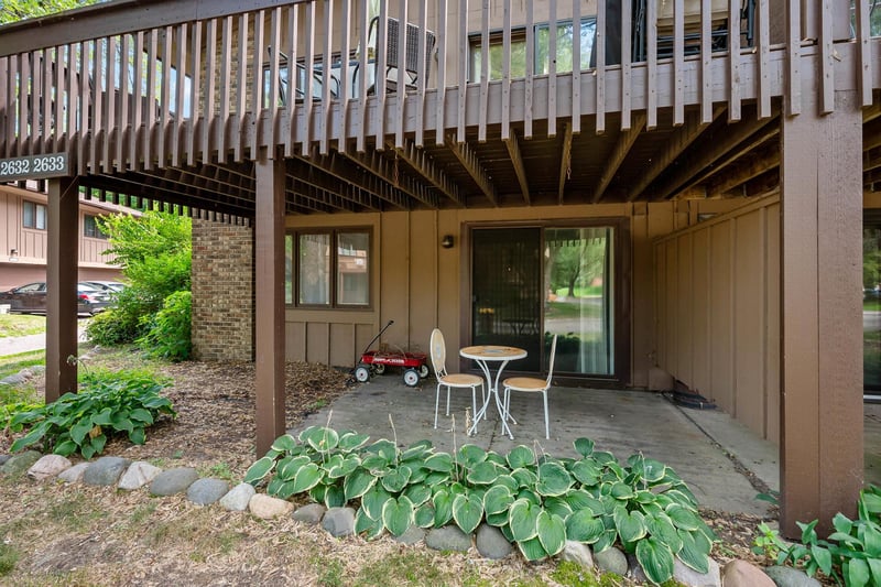 2632 Aspen Ct, White Bear Lake, MN 55110