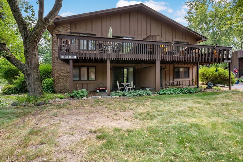 2632 Aspen Ct, White Bear Lake, MN 55110