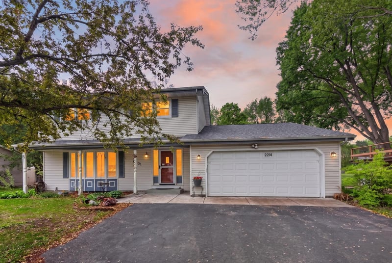 2201 Mounds Ave, New Brighton, MN 55112