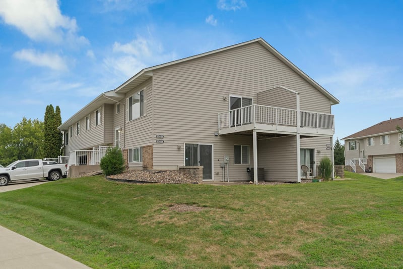 15831 Gooseberry Way, Apple Valley, MN 55124