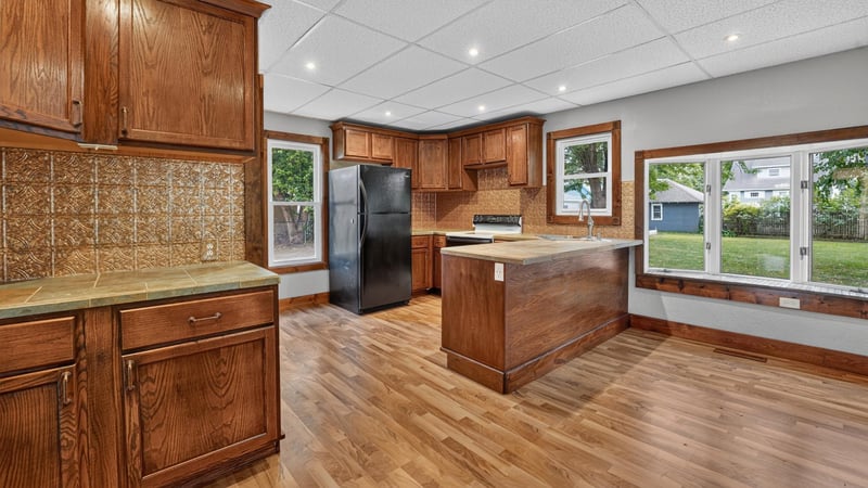 900 2nd Ave SW, Pine City, MN 55063