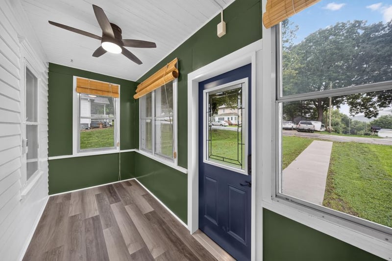 704 Viking Ave S, Lanesboro, MN 55949