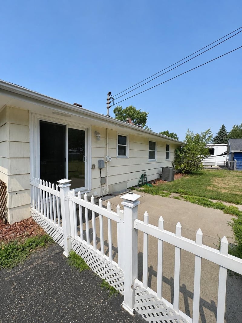 11219 Bittersweet St NW, Coon Rapids, MN 55433